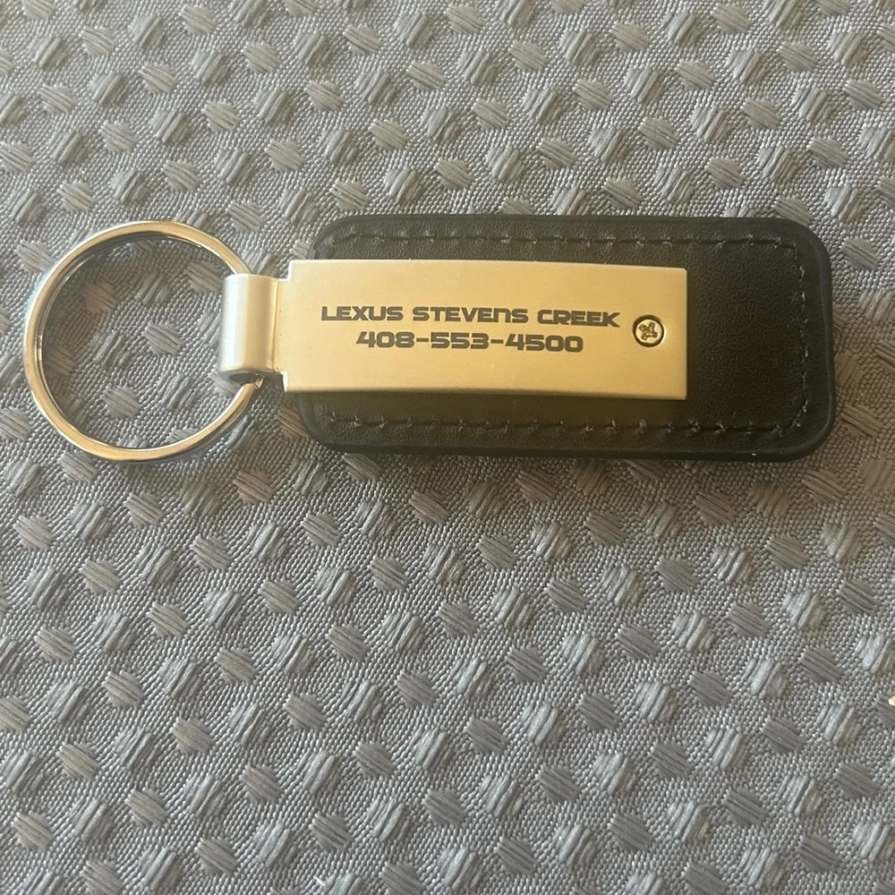 Lexus key chain - Picture 2 of 4